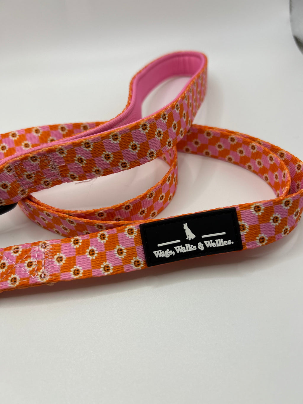 Never a phase Leash