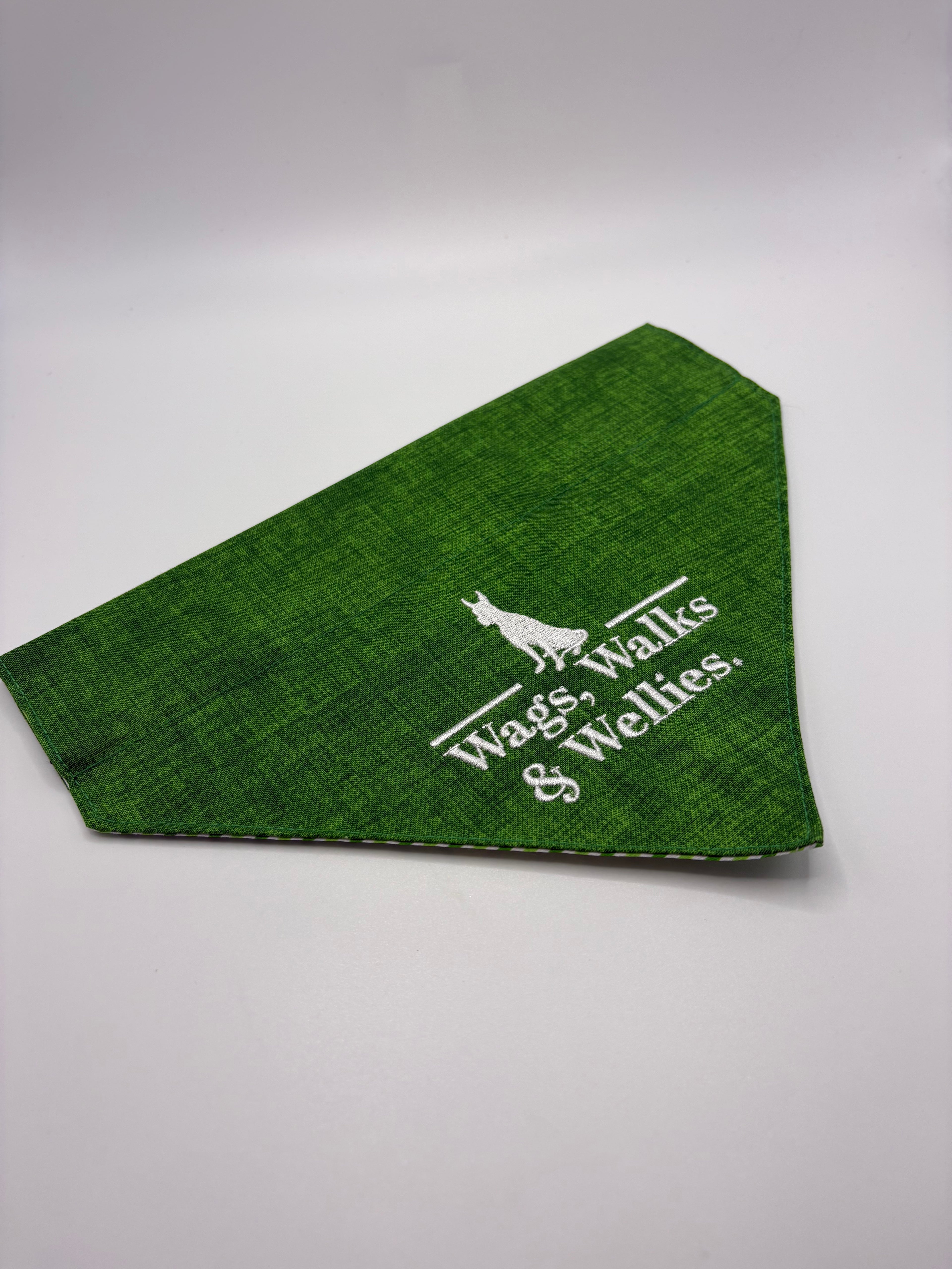 Green Wags,Walks & Wellies bandana reversible